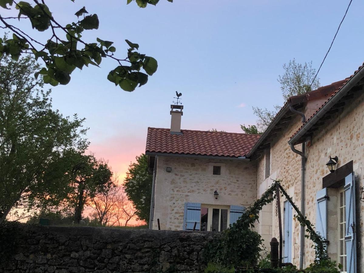 Mabelle Reve B&B Saint-Pierre-de-Cole Екстер'єр фото