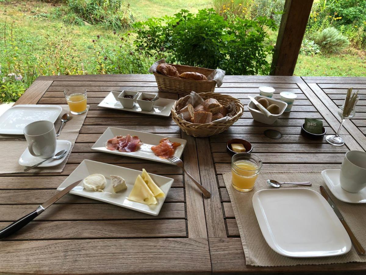 Mabelle Reve B&B Saint-Pierre-de-Cole Екстер'єр фото